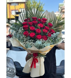20'li kırmızı gül